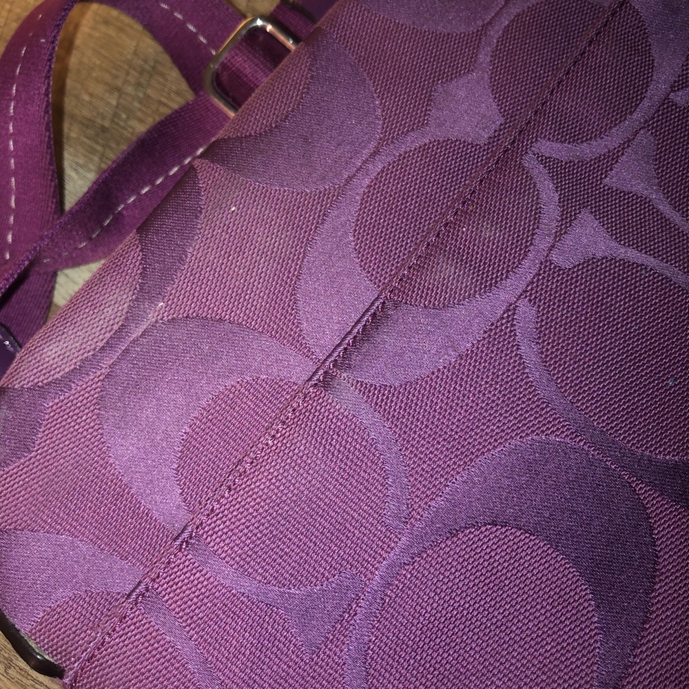 🔹Coach Crossbody Purse (open to offers!) - Picture 4 of 14